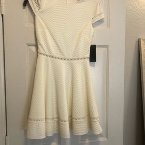 Size 0 City Studio Dress